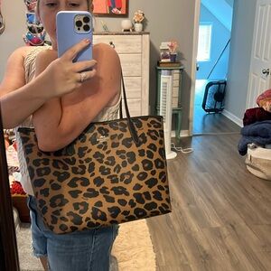 🤎🖤 Coach Leopard Print City Tote Bag